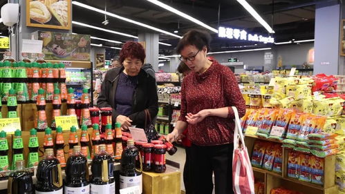 五一消費(fèi)熱潮涌動(dòng)安源 政府發(fā)券、商場(chǎng)讓利、餐廳排隊(duì)成為亮點(diǎn)